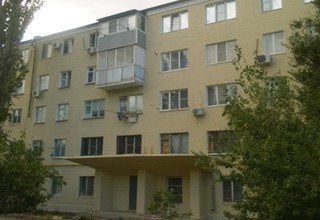 В г. Шахты сделали капремонт трех многоквартирных домов [Фото]