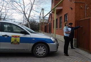 В Шахтах муниципальная инспекция продолжает штрафовать горожан