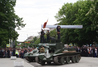 Будет ли в г. Шахты парад и реконструкция в этом году в мае?