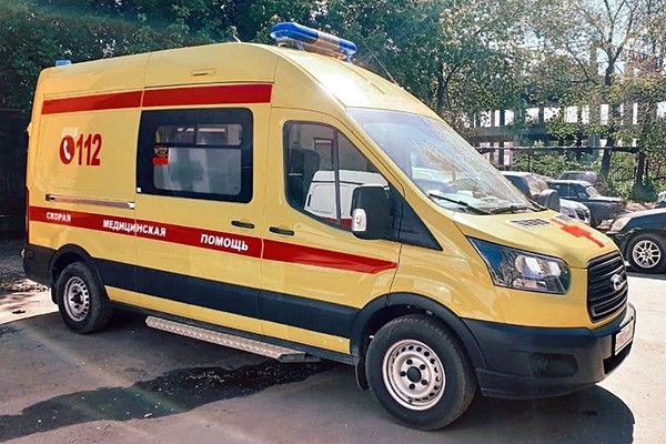 В г. Шахты появились новые реанимобили с аппаратами ИВЛ