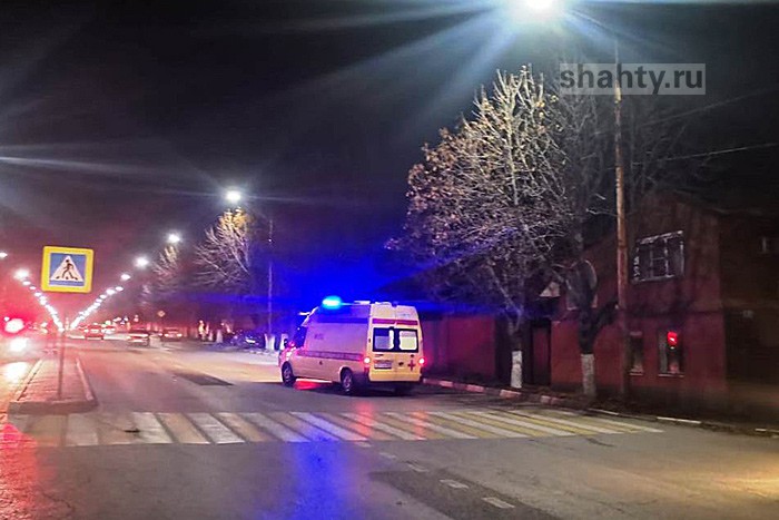 В г. Шахты сбили 17-летнего подростка на пешеходном переходе на улице Советской