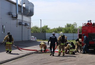 Прошли пожарные учения в автоцентре «Лада» в г. Шахты [Фото]