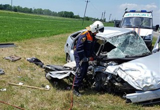 ВАЗ врезался в «Нексию» на трассе Ростов — Таганрог: пострадали 2 человека [Фото]