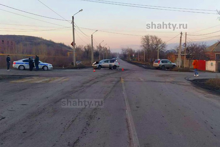 Доставили в больницу г. Шахты 14-летнего подростка, пострадавшего в ДТП