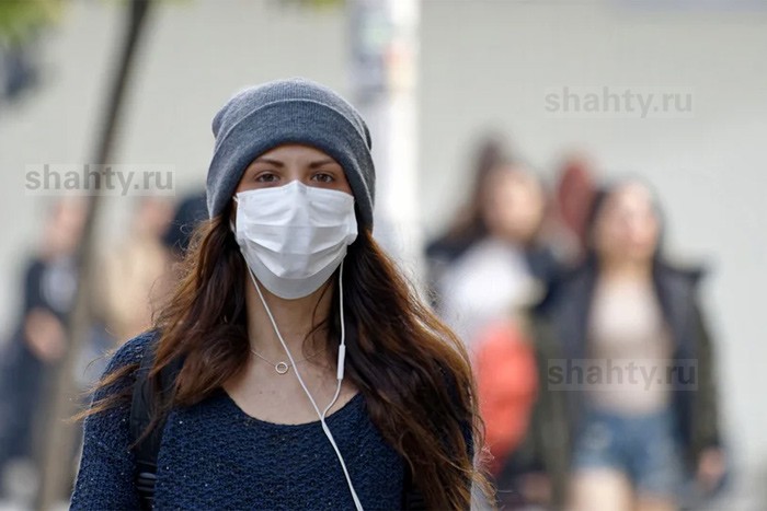 Масочный режим в Ростовской области решили пока не отменять