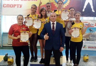 Команда г. Шахты завоевала 18 медалей по гиревому спорту на Первенстве Ростовской области