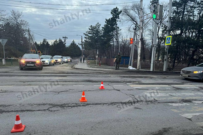 Грузовик сбил пенсионера на трассе Шахты — Новочеркасск