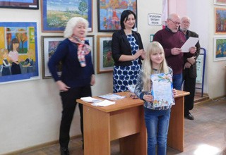 В краеведческом музее г. Шахты показывают лучшие работы конкурса «Шахтинская весна»