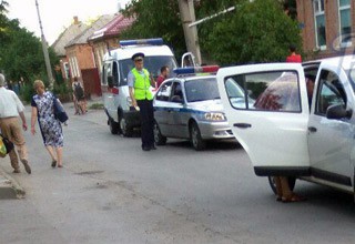 Погиб 13-летний подросток, попав на велосипеде под колеса Renault Sandero в Ростове