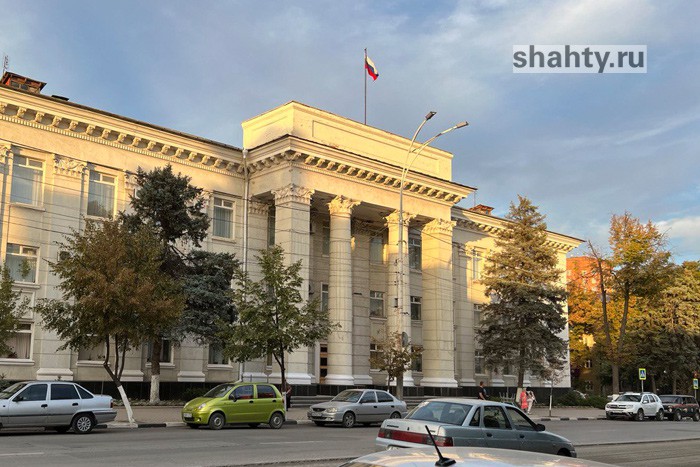 Администрацию г. Шахты через суд обязали отремонтировать шесть квартир