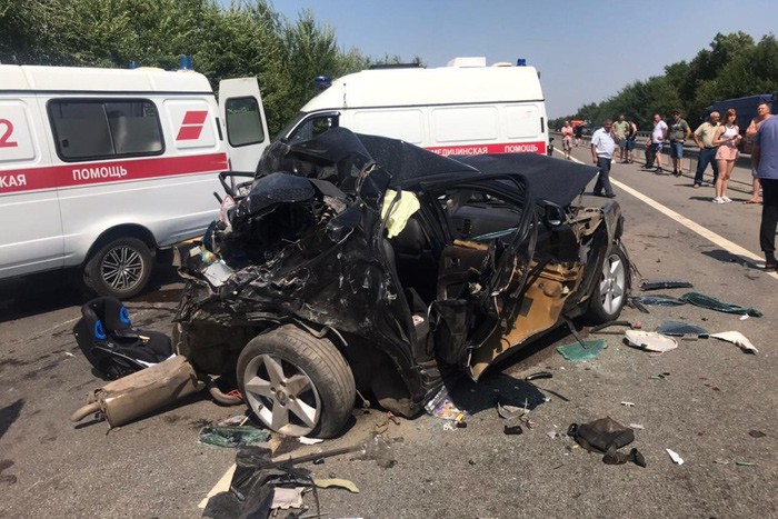 Погибли четверо на трассе М-4 «Дон» в Аксайском районе: столкнулись 9 автомобилей