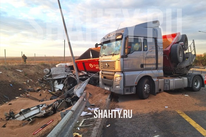 Погиб водитель фуры: жуткое ДТП на трассе М-4 «Дон» в Ростовской области