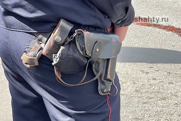 Бдительный полицейский в Шахтах в нерабочее время задержал грабителя в розыске