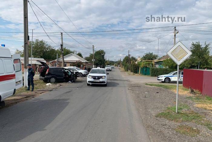 Произошло ДТП в соседнем с Шахтами поселке Каменоломни