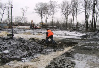 Сити-менеджер г. Шахты запретил открывать питейные заведения в новом сквере