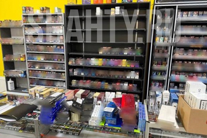 В Шахтах изъяли 2700 пачек контрафактных сигарет