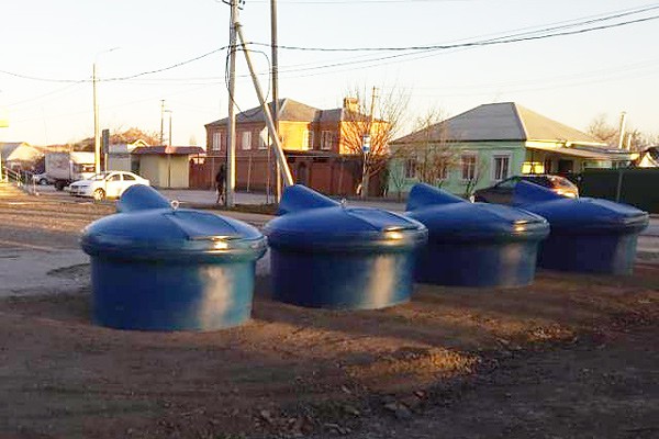 В г. Шахты появились заглубленные контейнеры на Парковой, Красинской и Хабарова