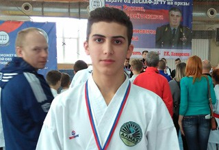 Каратист из г. Шахты завоевал «серебро» на Всероссийском турнире по олимпийскому каратэ