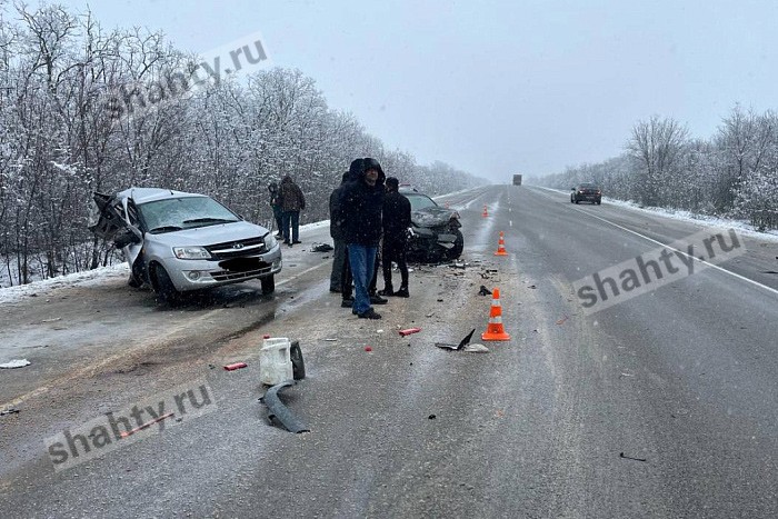 Пострадал водитель 27-летний водитель: ДТП на трассе в Ростовской области
