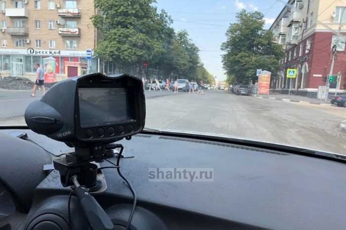 В Шахтах выписали 1146 штрафов за нарушение парковки и остановки