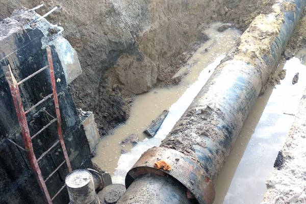 Устранили аварию на водоводе Новошахтинского направления