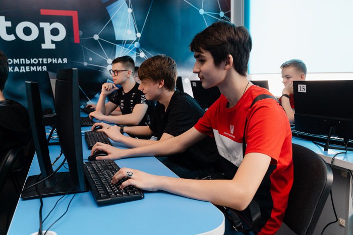 Академия ТОП в г. Шахты предлагает 2 бесплатных мастер класса в 1 день