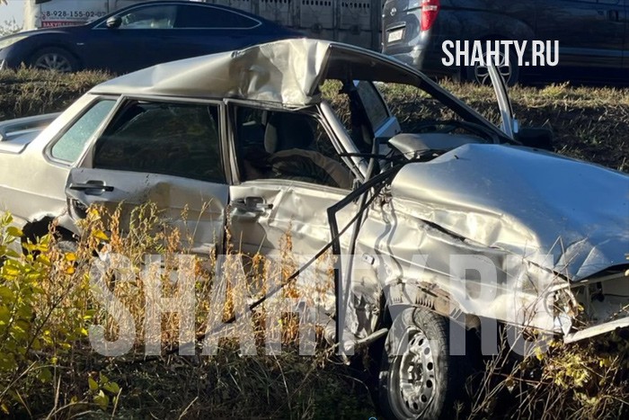Погиб водитель ВАЗа на дороге Шахты — Цимлянск, столкнувшись в тумане с грузовиками