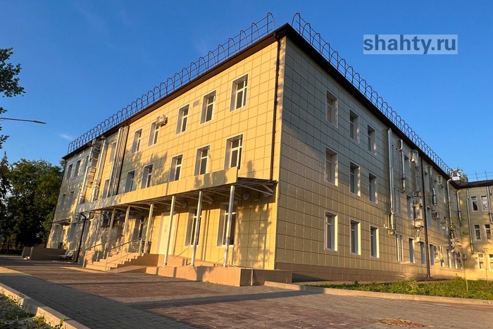 Все поликлиники и больницы г. Шахты передают в региональный Минздрав