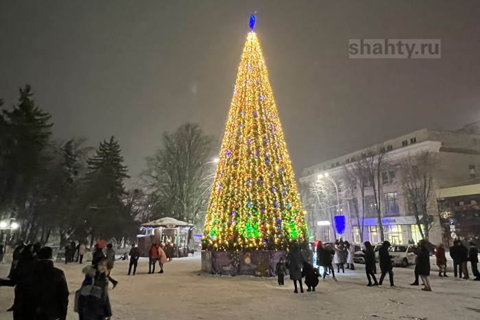 В Шахтах установят елку на площади Ленина: открытие — 28 декабря