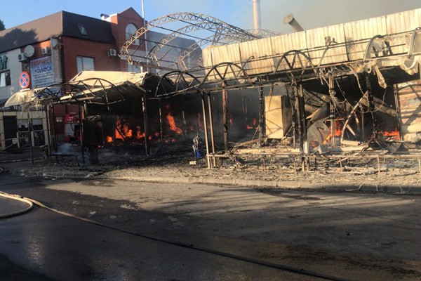 В Шахтах на месте сгоревших ларьков построят торговый центр