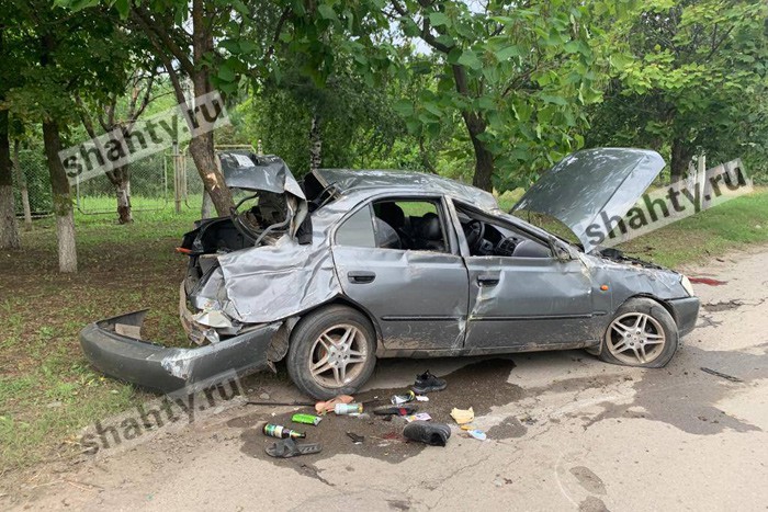 Пьяный водитель перевернулся на Hyundai Accent: в больницу попали трое пассажиров