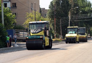 Ремонт дороги на ул. Смидовича в  г. Шахты завершат до 15 июля, есть претензии по качеству