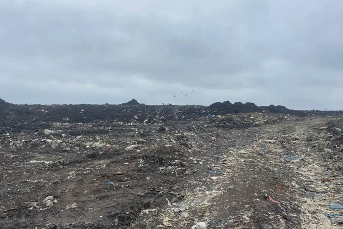 Потушен мусорный полигон в станице Багаевской