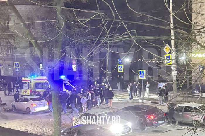 В Шахтах пострадал мотоциклист в ДТП в центре города