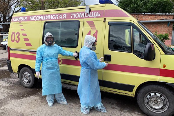 В Шахтах еще трое заболели коронавирусом