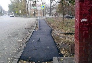 «Косая» пешеходная дорожка появилась в г. Шахты [Фото]