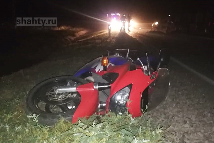 Погиб мотоциклист с 12-летним сыном на Дону: спортбайк Honda столкнулся с Hyundai Accent