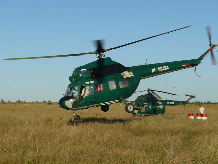 Покатушки для желающих на вертолетах Ми-2 - Шахты